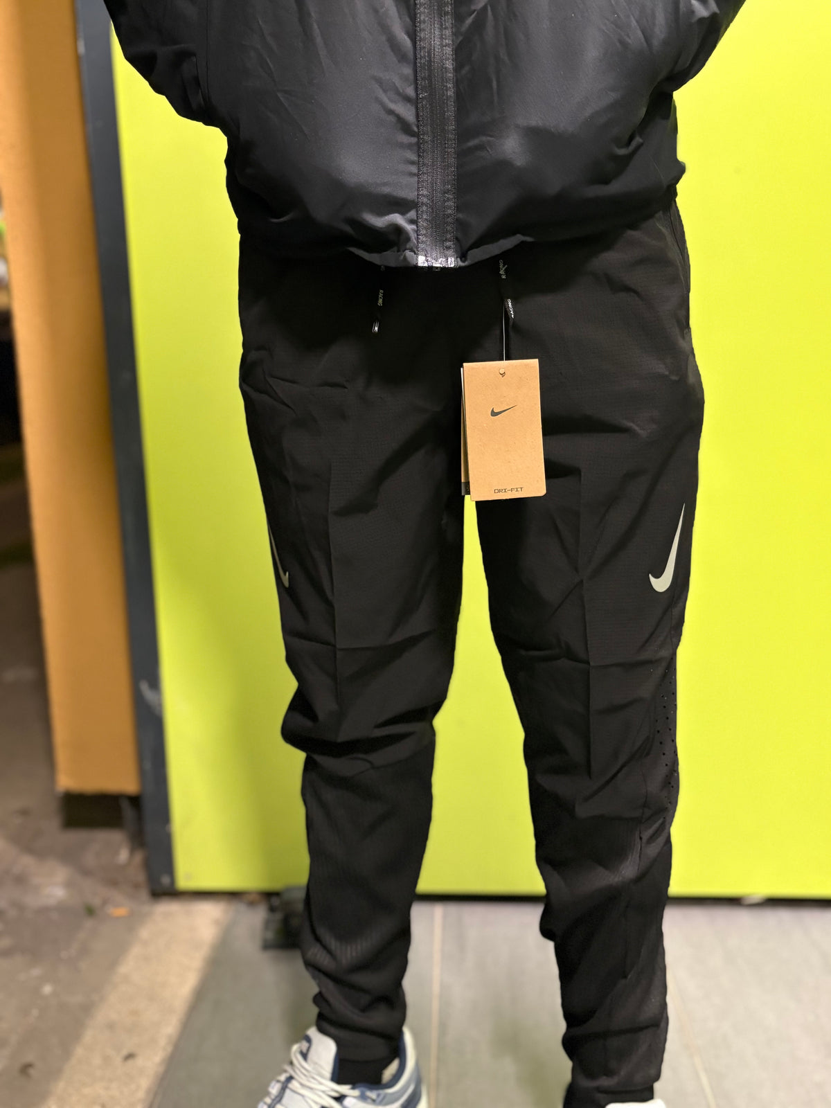 Nike AeroSwift