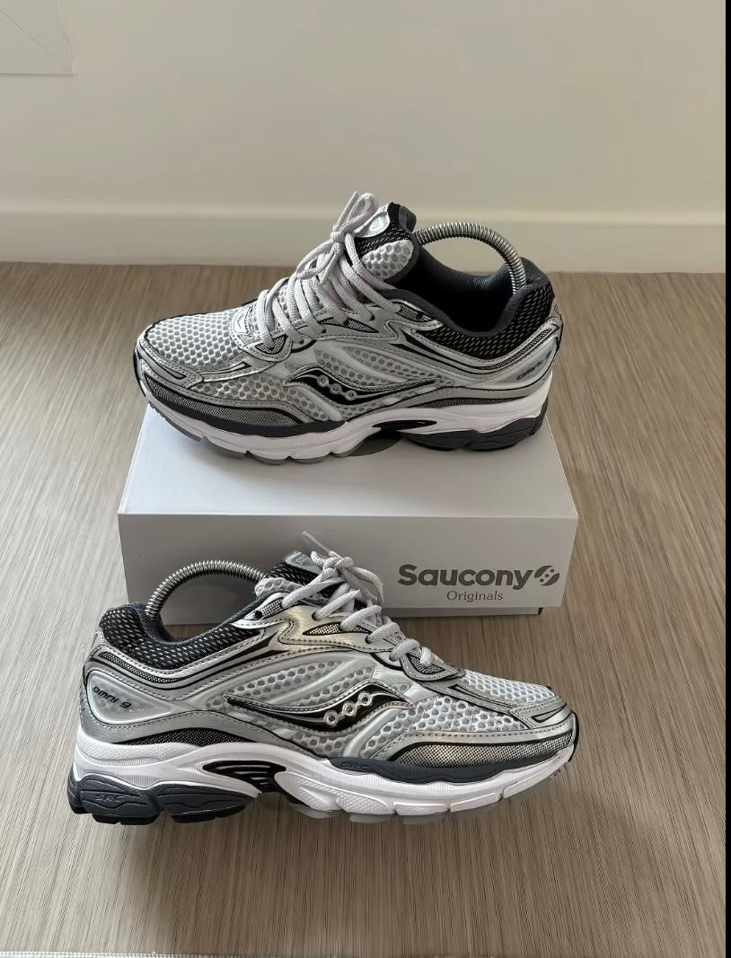saucony omni 9